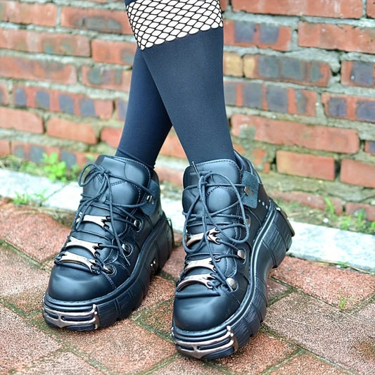 Platform Women Sneakers With Metal Decoration Punk Gothic Style